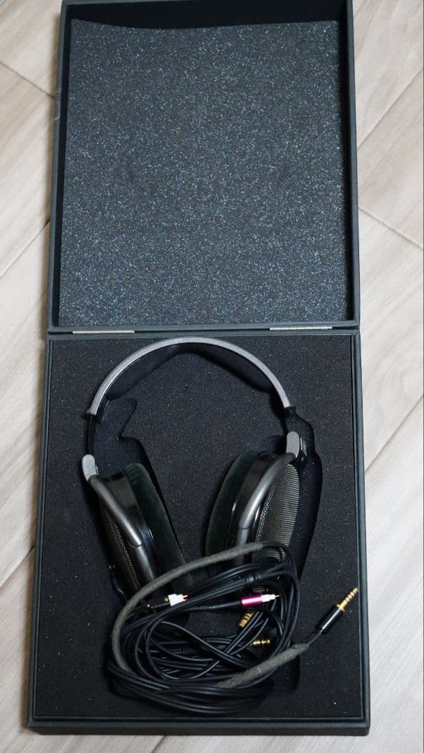 ゼンハイザーHD650