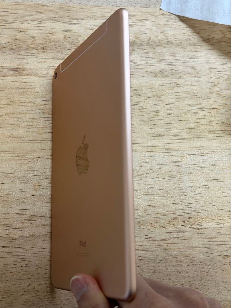 iPad mini5 ゴールド 64gb セルラー バッテリー92%