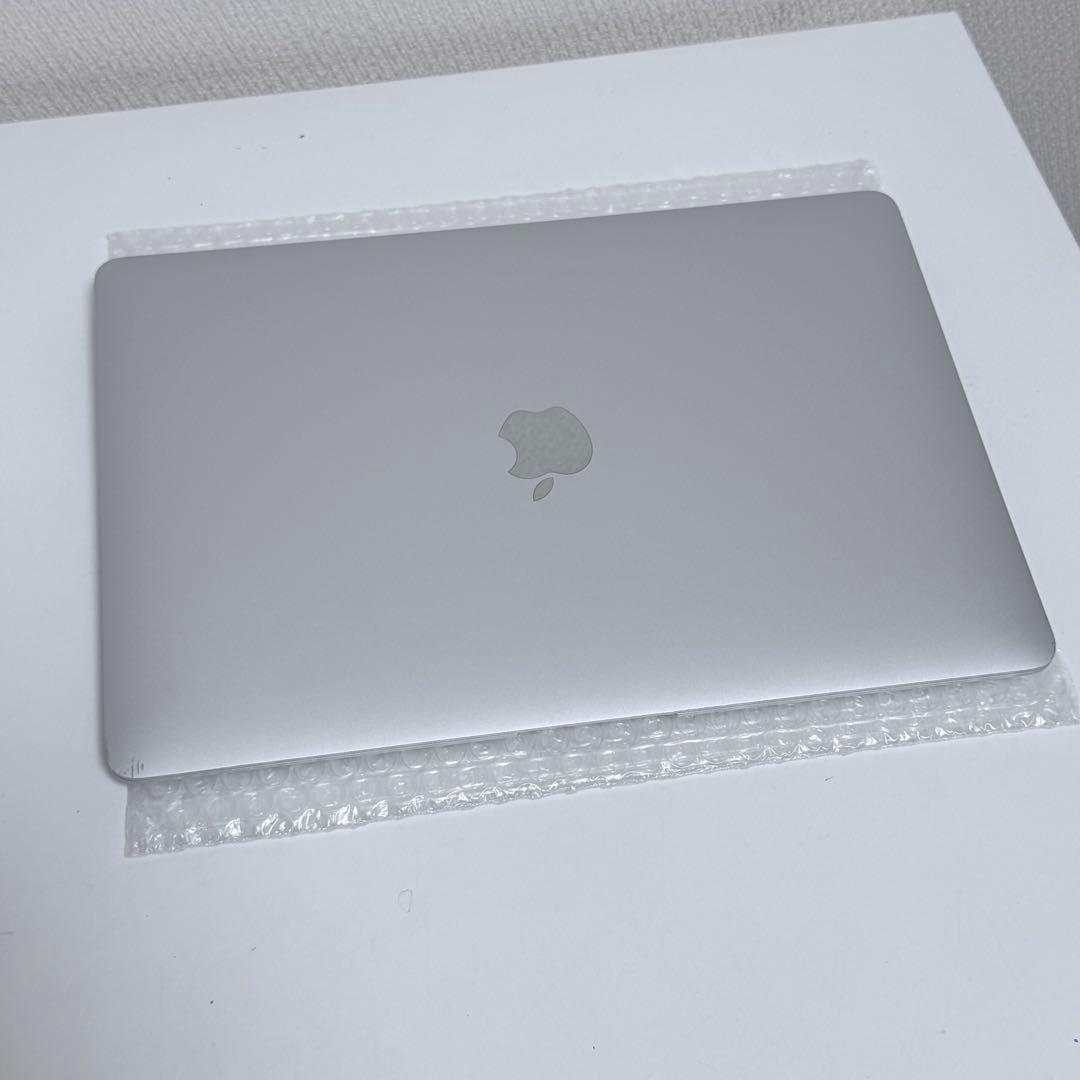 MacBook Air i5 13インチ　8GB 512GB 2020
