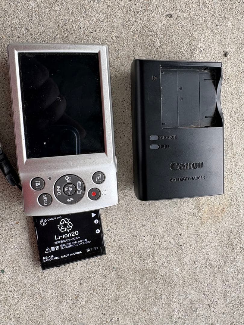 Canon IXY 200デジタルカメラ シルバー