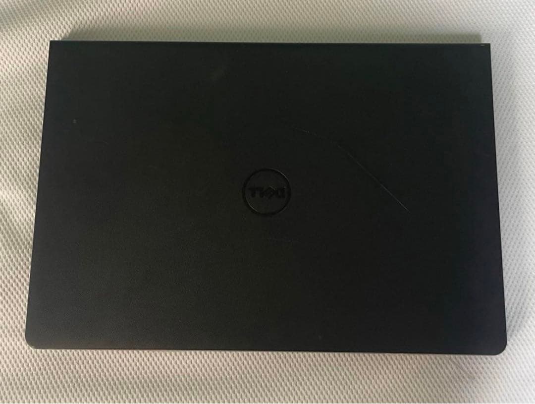 DELL ノートパソコン　PC 未使用に近い