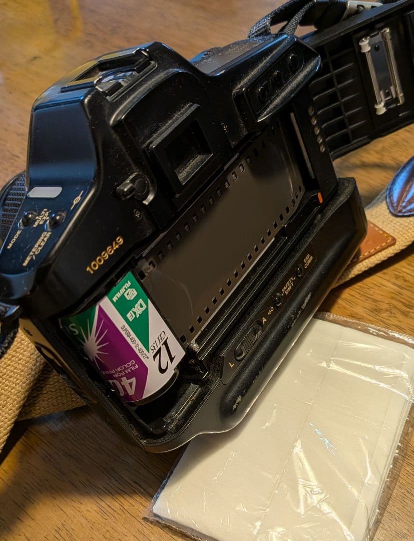 カメラ　canon t90 他