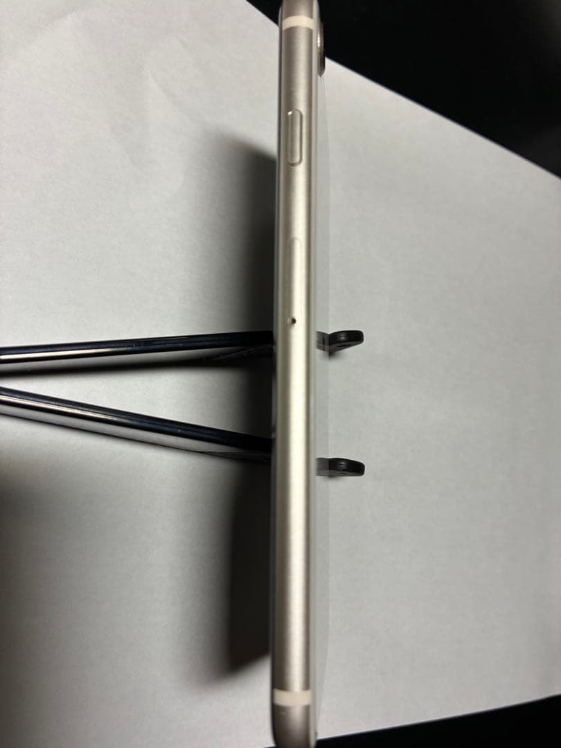Apple iPhone SE3 128g タッチ不良あり　ジャンク