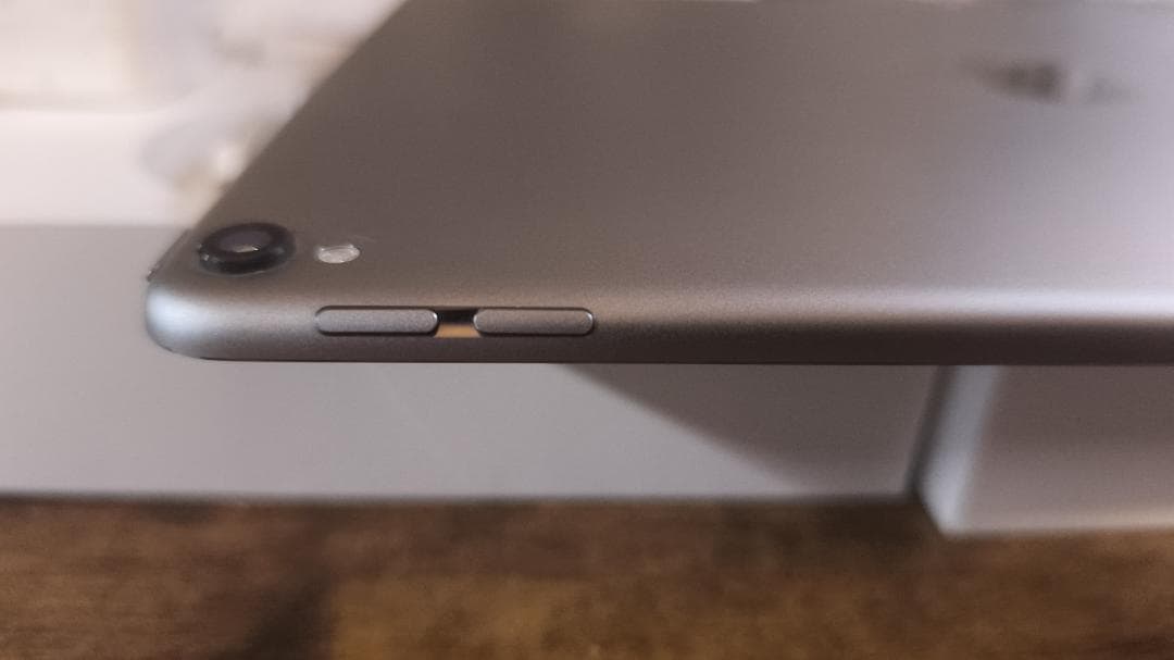 iPad pro 第1世代 11インチ