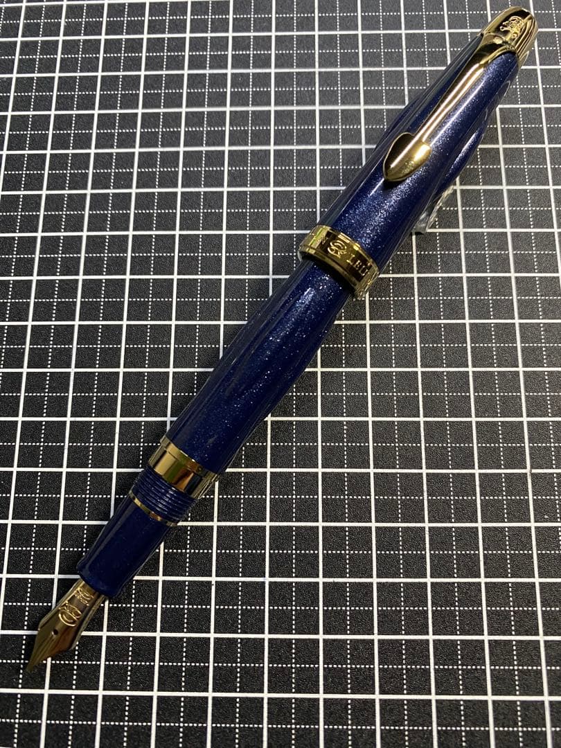 SAILOR 9 Leiji Matsumoto 万年筆　字幅M