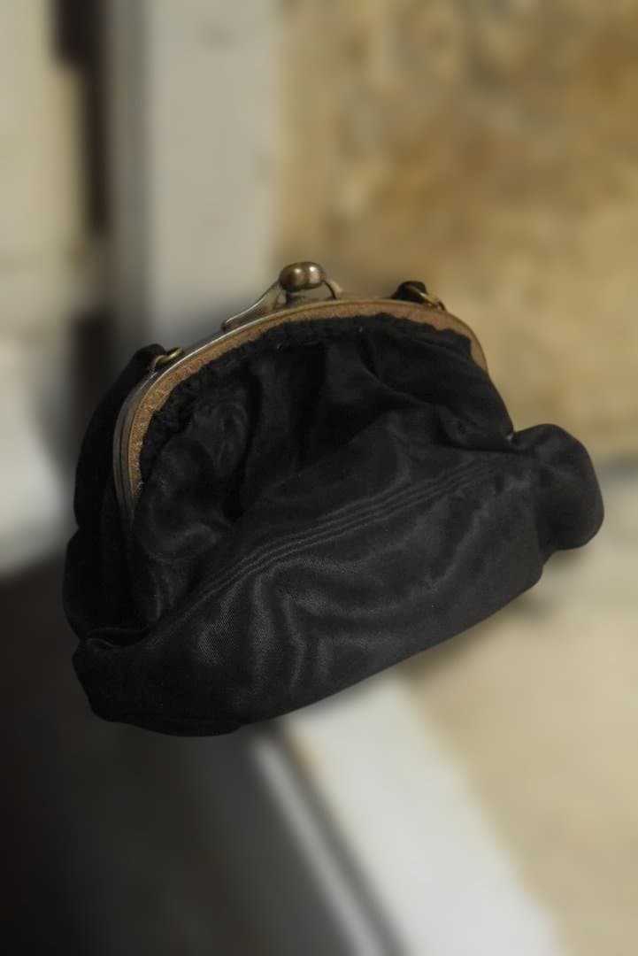 フランスアンティーク　100年前の美しいがま口バッグ