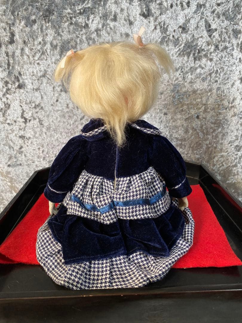 グーグリーちゃん紺色のワンピースハンドメイド