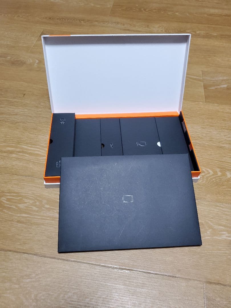 Androidタブレット本体 Lenovo Yoga Book