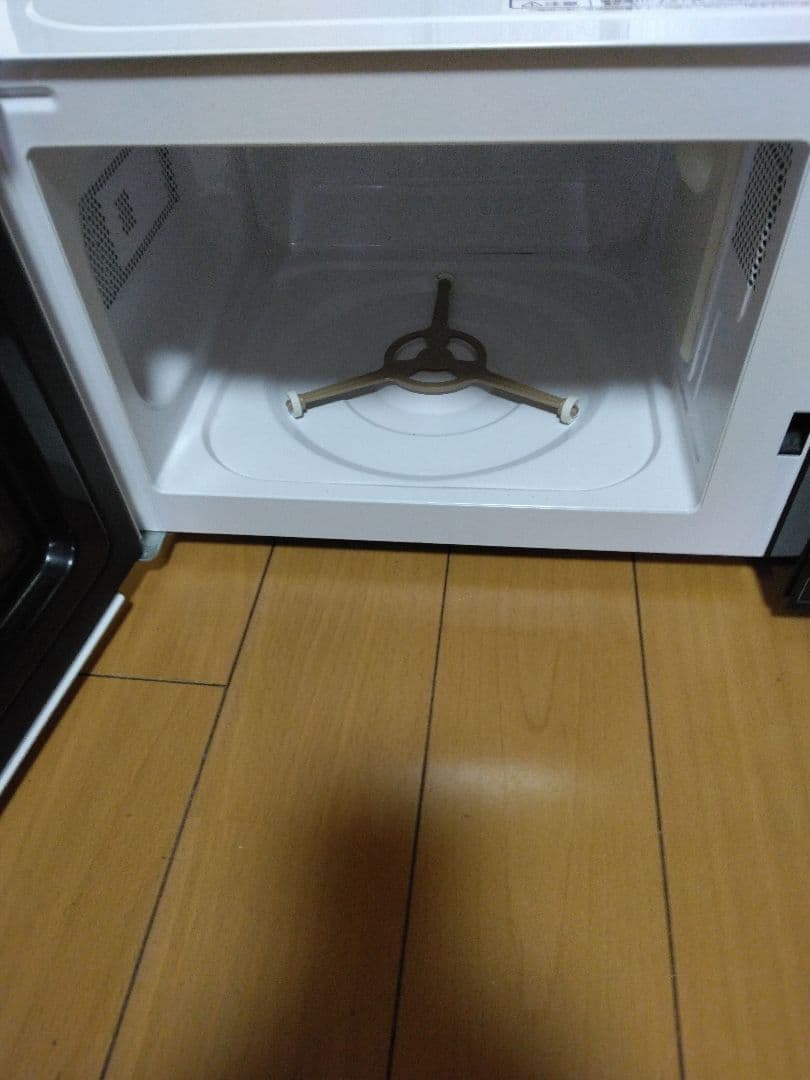 ホワイト電子レンジ MB-1711-6