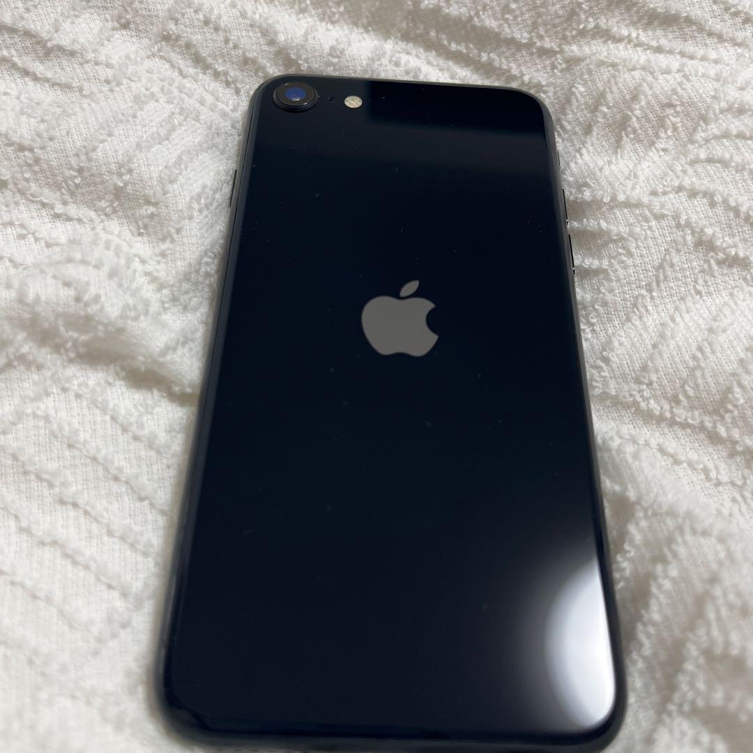 Apple iPhoneSE 第3世代　64GB ミッドナイト