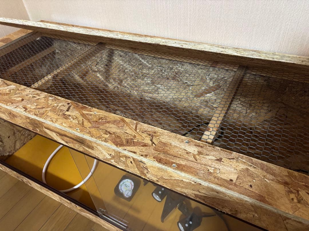 爬虫類 飼育ケージOSBボード ロック付き飼育ケージ メッシュ蓋付き