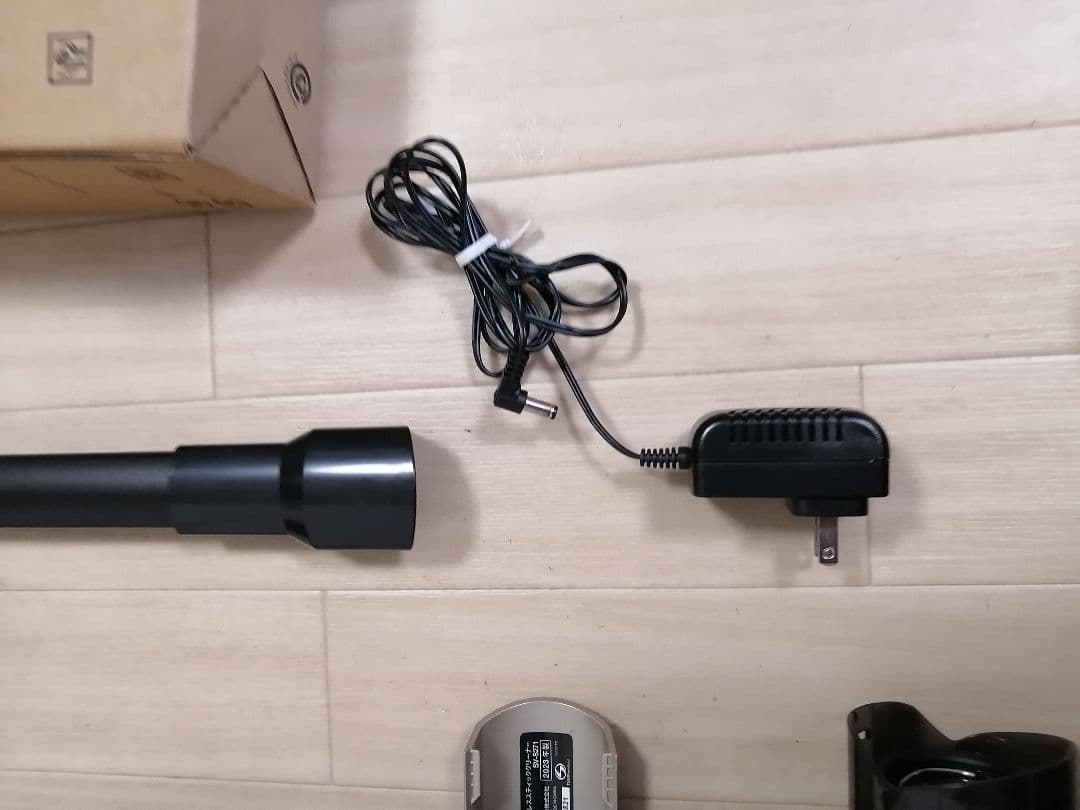 値下げしました新品!シロカ2WayコードレススティックSV-S271 2023年