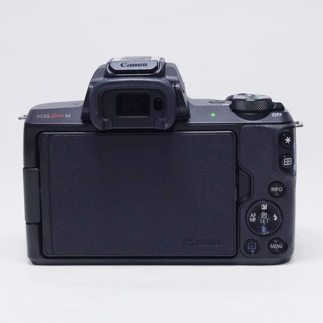 Canon EOS Kiss M ボディ ミラーレス一眼レフカメラ