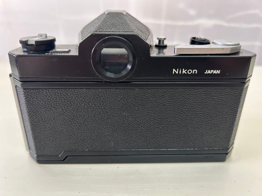 Nikomat FTn フィルム一眼レフカメラ