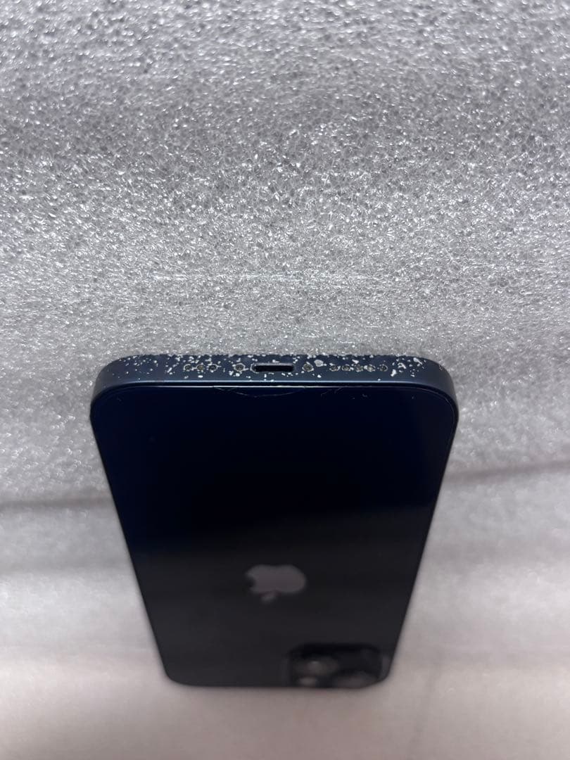 Apple iPhone 13 128GB ミッドナイト　バッテリー83%