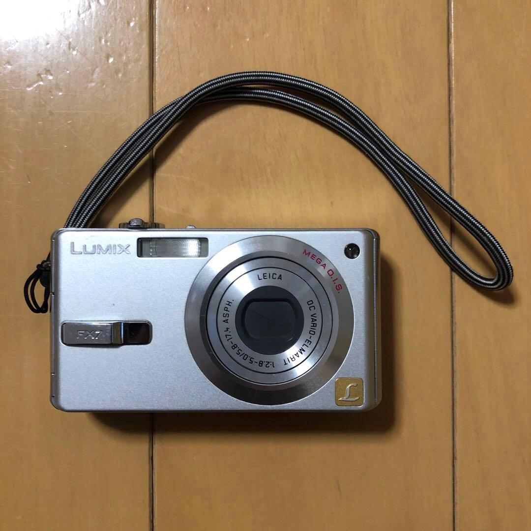 【レトロなデジカメ】 Panasonic DMC-FX7-S シルバー