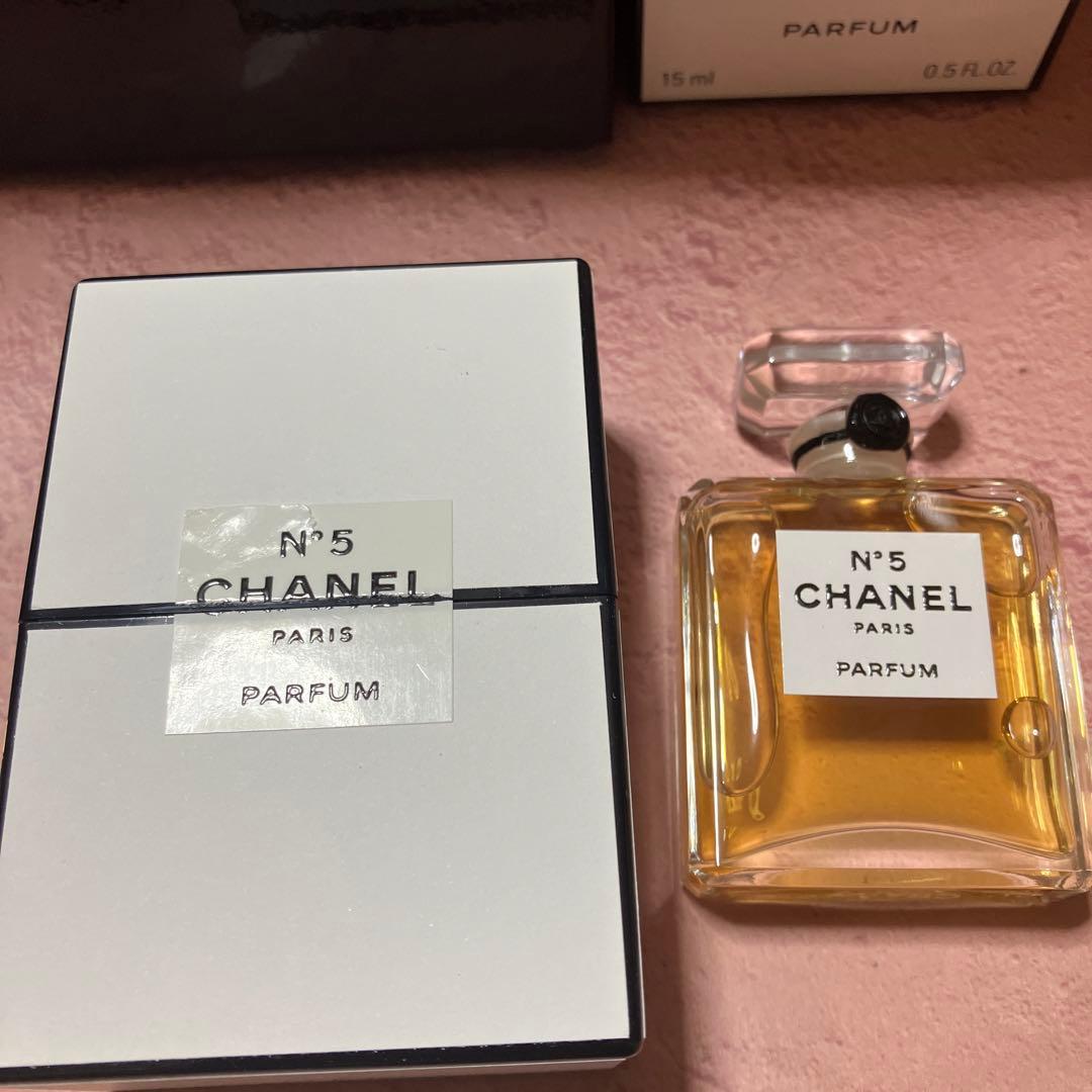 【新品】CHANEL N°5 パルファム & リップカラーセット