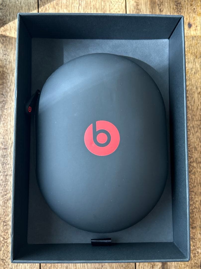 BEATS STUDIO3(スタンド付けます)