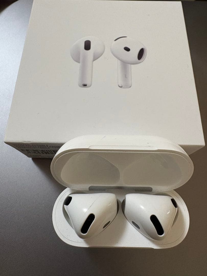 AirPods 本体 充電ケース付き ホワイト