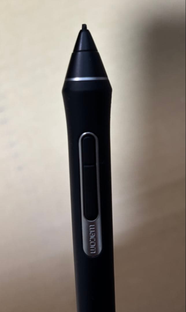 Wacom Cintiq 16 (DTK1660K1D) 未開封予備フィルム付