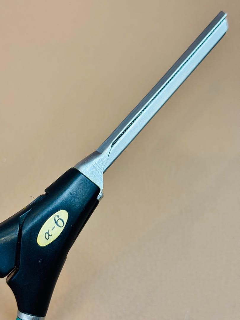 超美品　LENZ α-6レンツアイロン クシ目　5角6㎜　理容アイロン