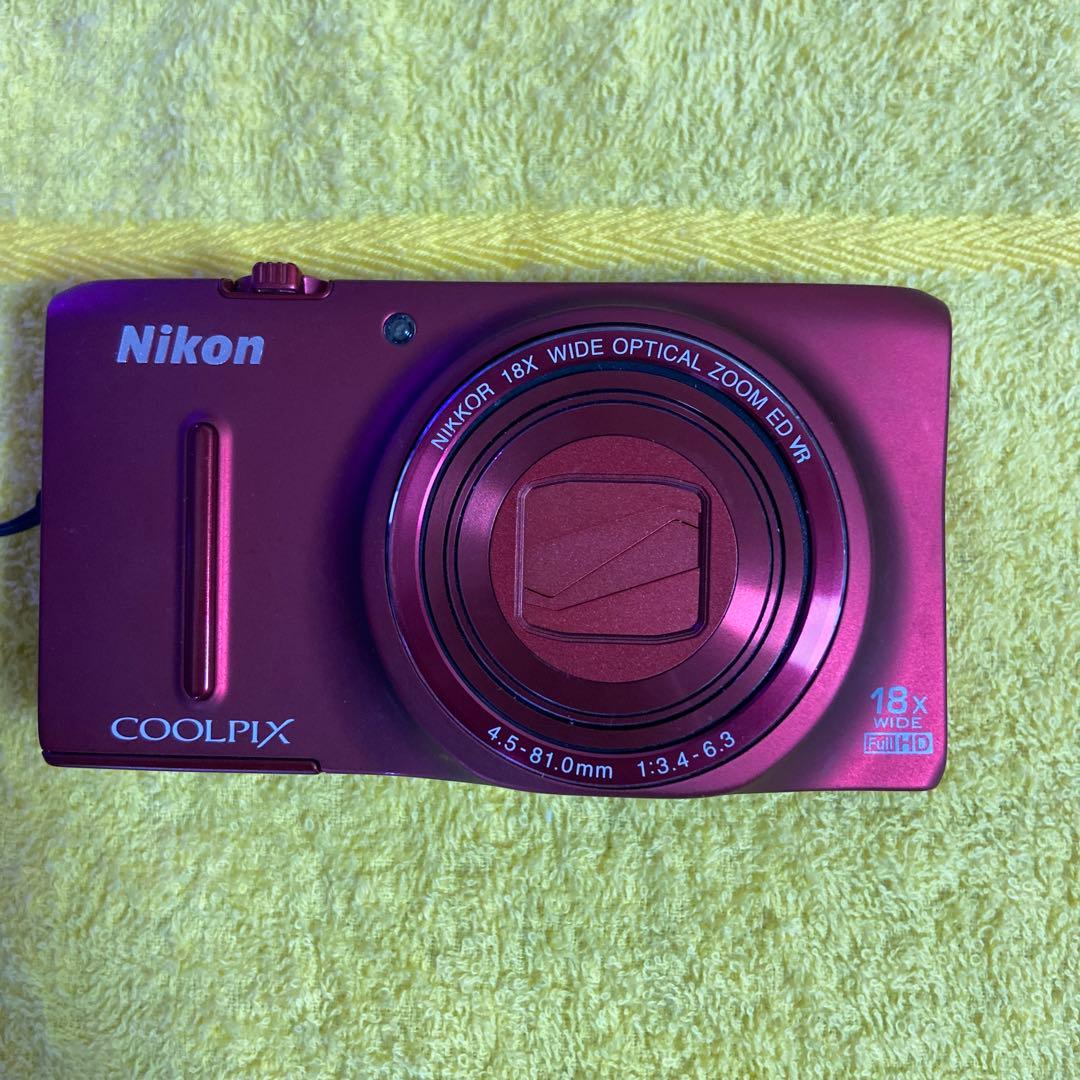 豪華付属品付Nikon COOLPIX S9400 レッド 18倍ズーム