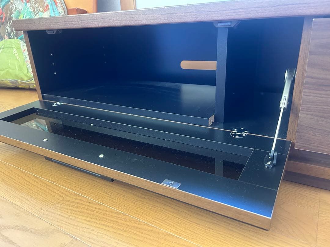 テレビボード
