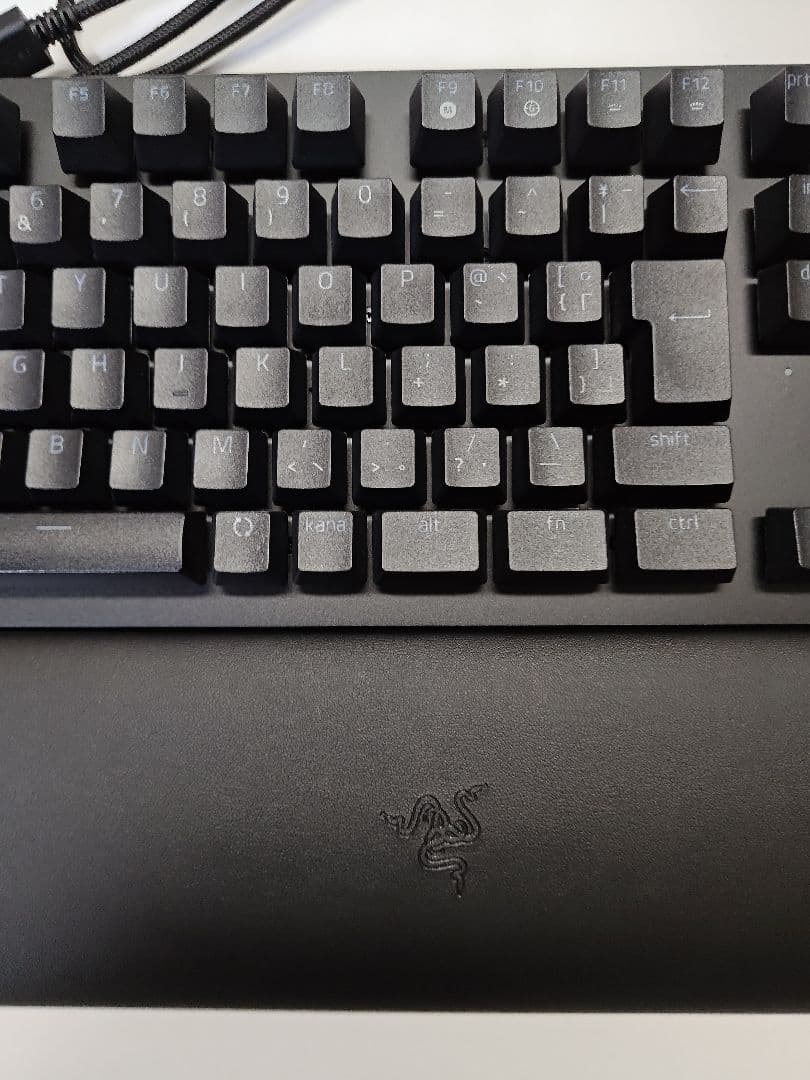 Razer Huntsman V2 日本語配列赤軸キーボード
