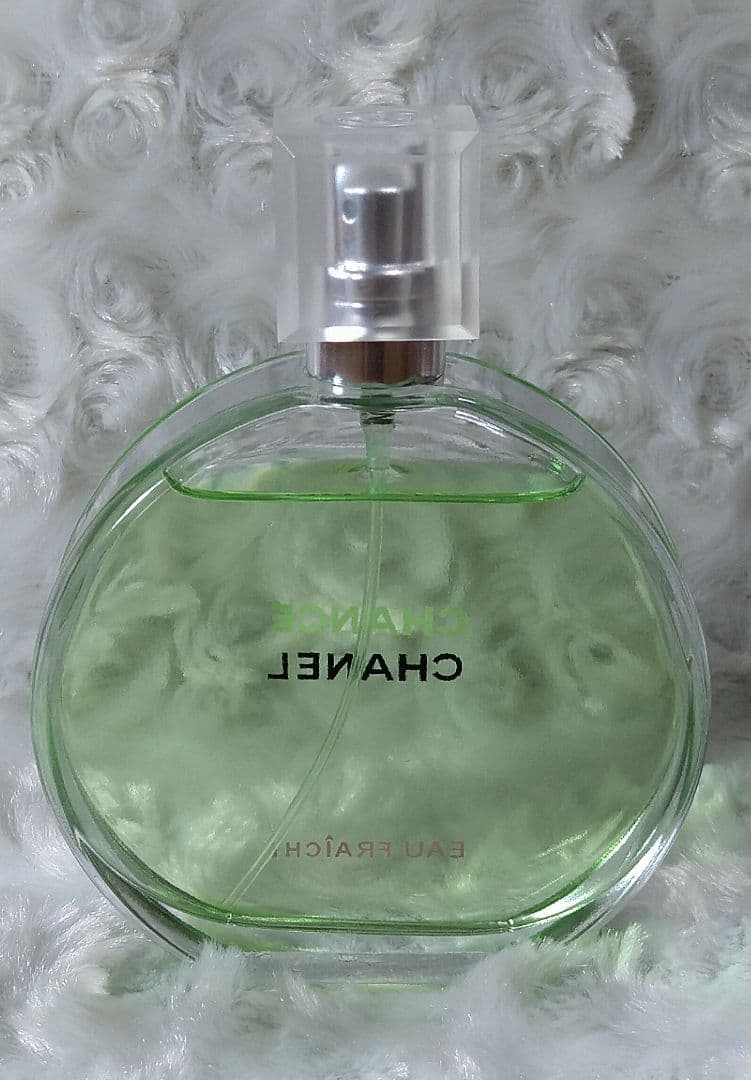 CHANEL CHANCE EAU FRAÎCHE 香水 100ml！