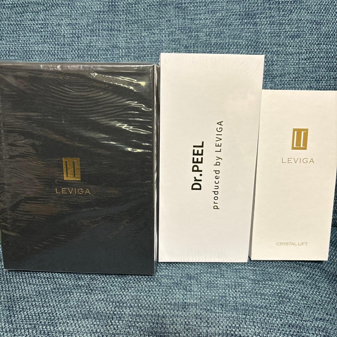 お得セット！leviga 美顔器、クリスタルリフト、Dr.PEELのセットです。