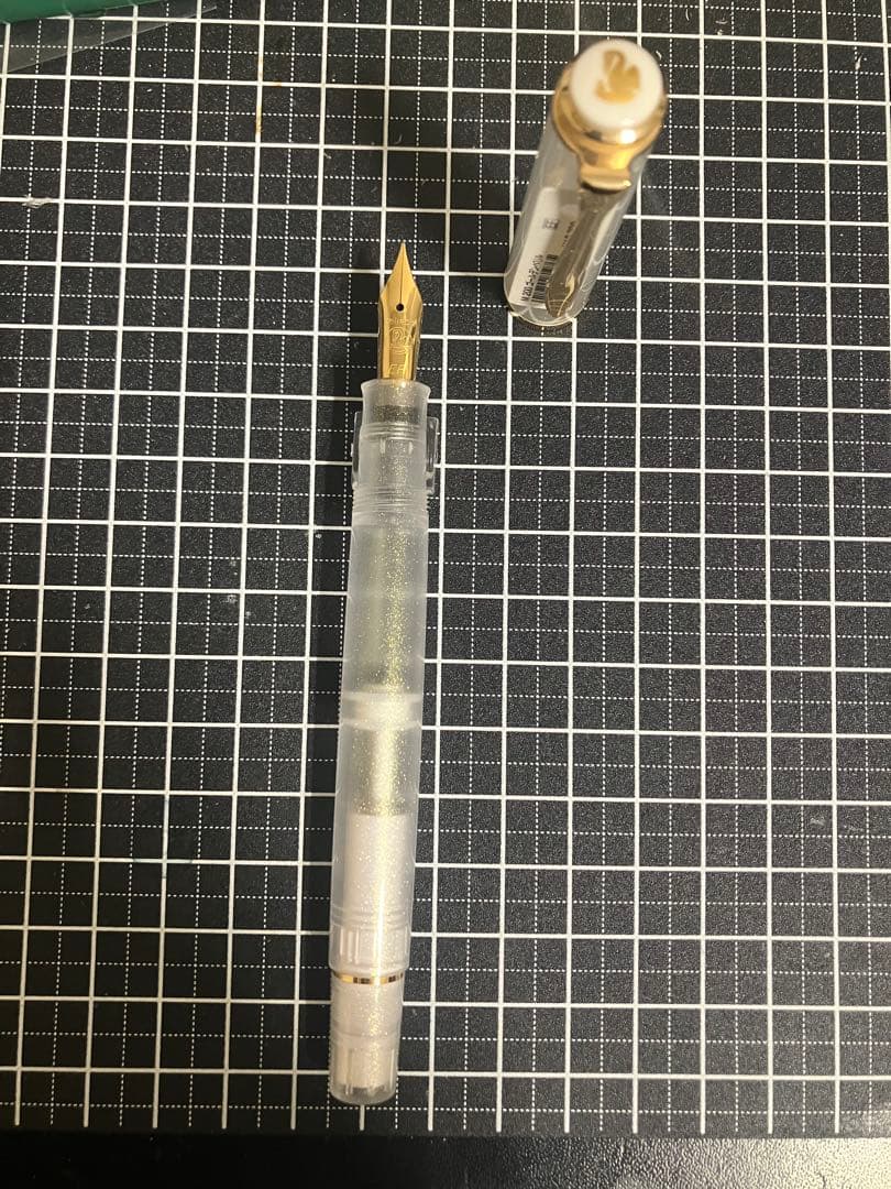 Pelikan　ペリカン　M200　ゴールデンベリル　EF