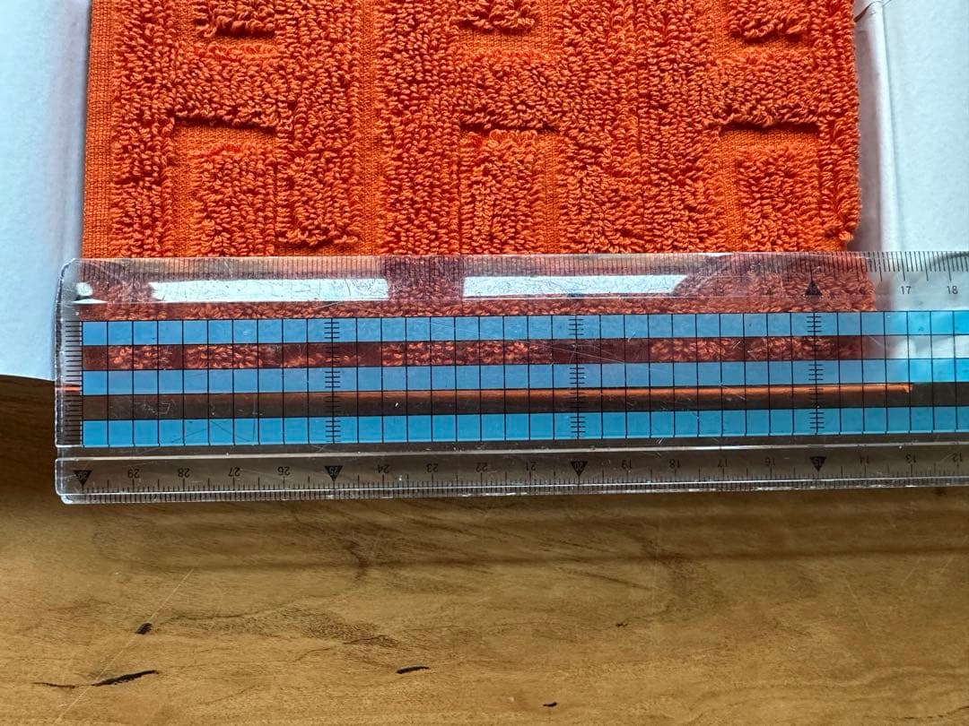 Hermès オレンジ ハンドタオル 約34cm x 34cm