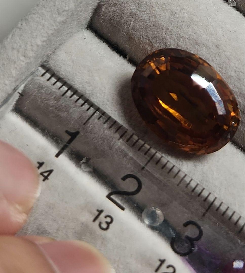 特大イエローサファイア 14.140ct