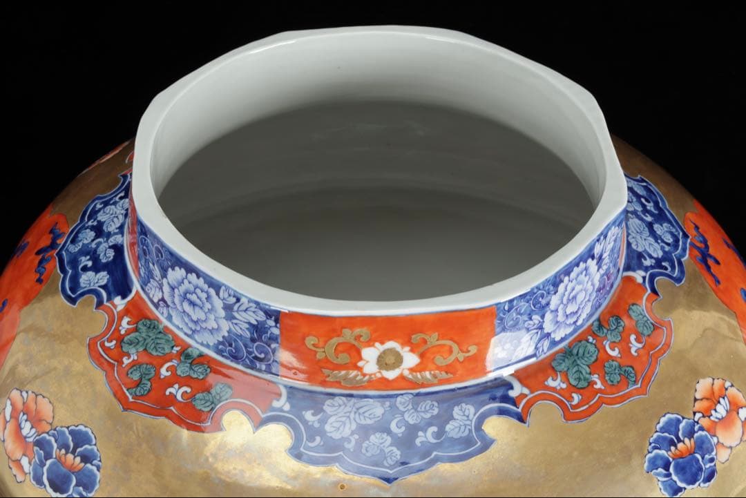 有田焼 染錦花鳥図 八角胴張蓋付大壷 飾壺 豪華絢爛 高57cm 古美術 骨董品