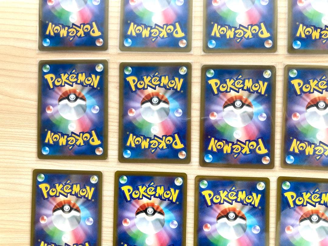 ポケモンカード CHR まとめ売り 24枚（リザードン、カビゴン、ゼクロム他）