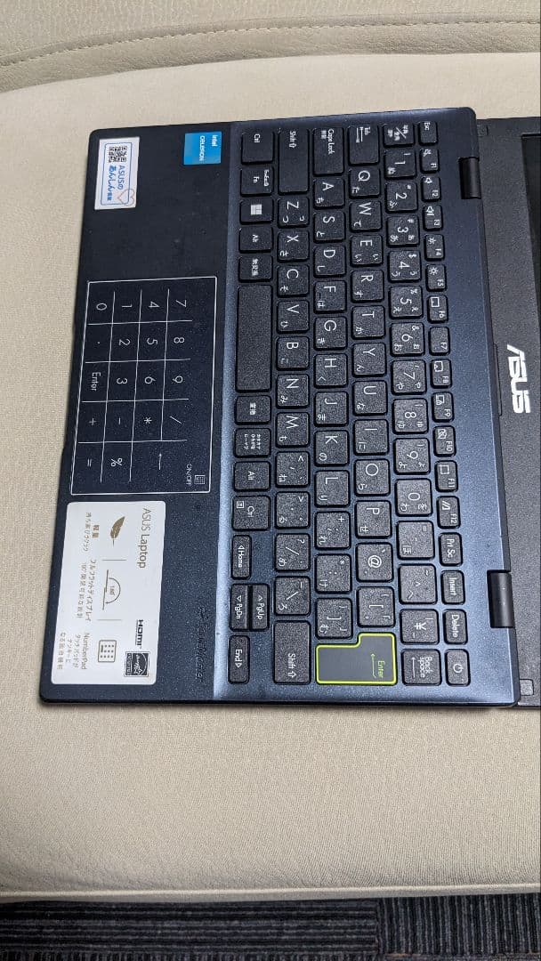 Windowsノート本体 ASUS E210KA