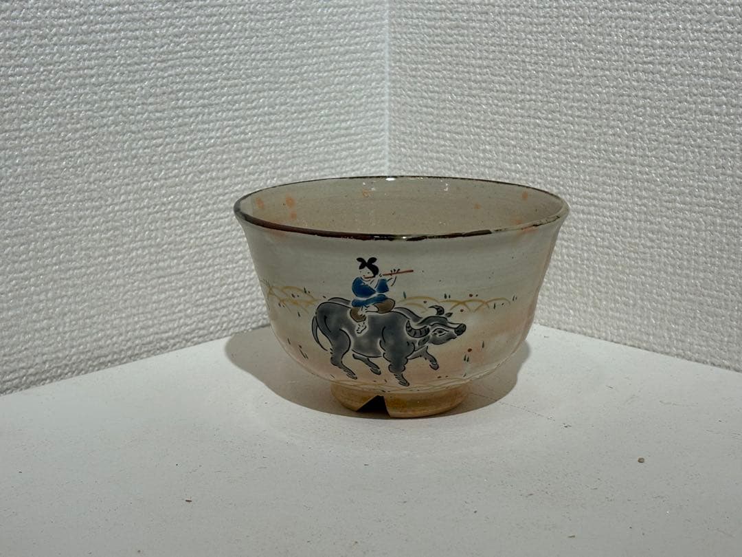 京焼 清水焼 牛乗り童子図 抹茶茶碗 共箱付 勅題歴年表付 茶道具