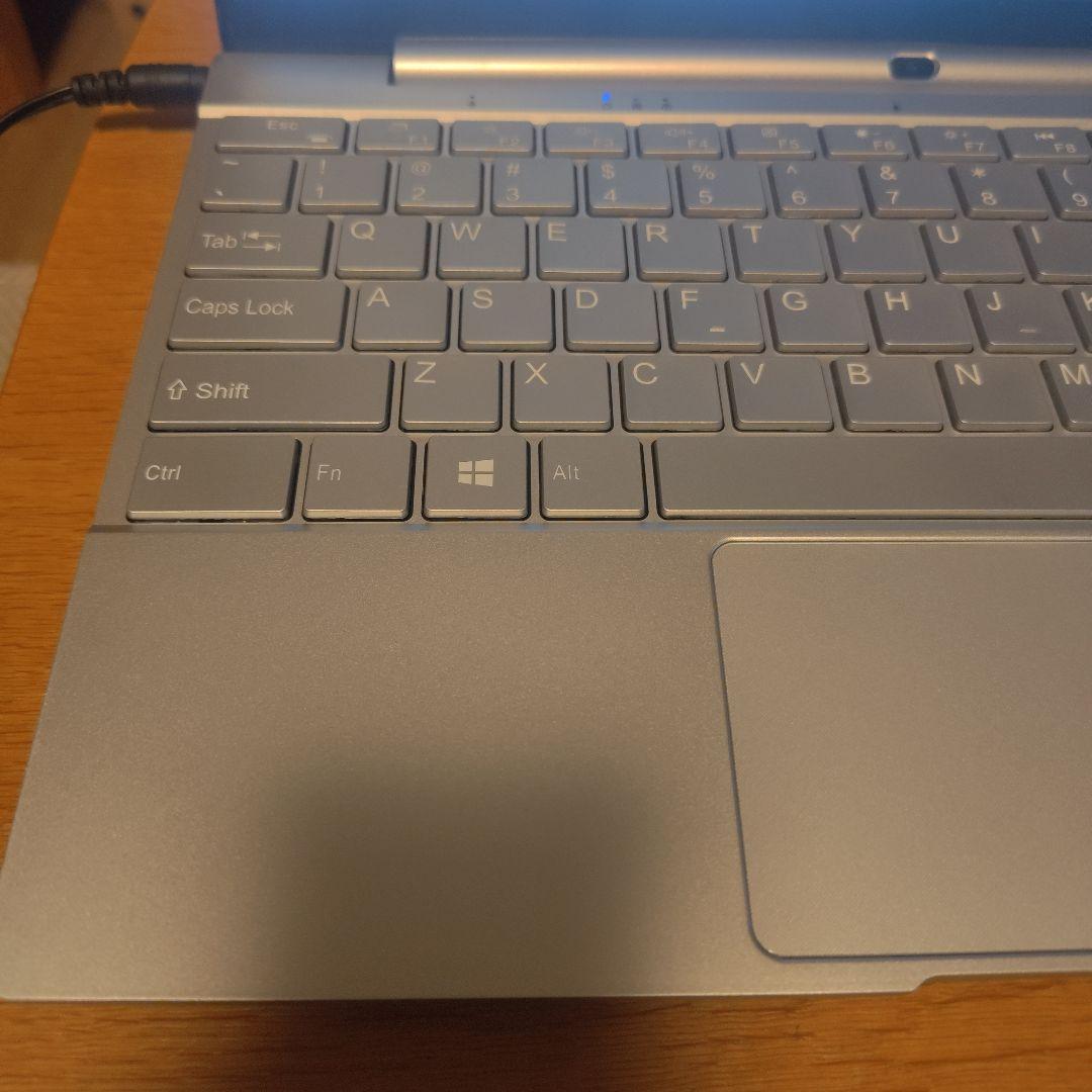 シルバー ノートPC 英語配列キーボード 動作品