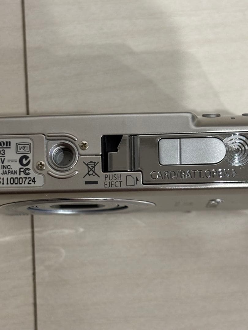 CANON IXY digital 70 キャノン