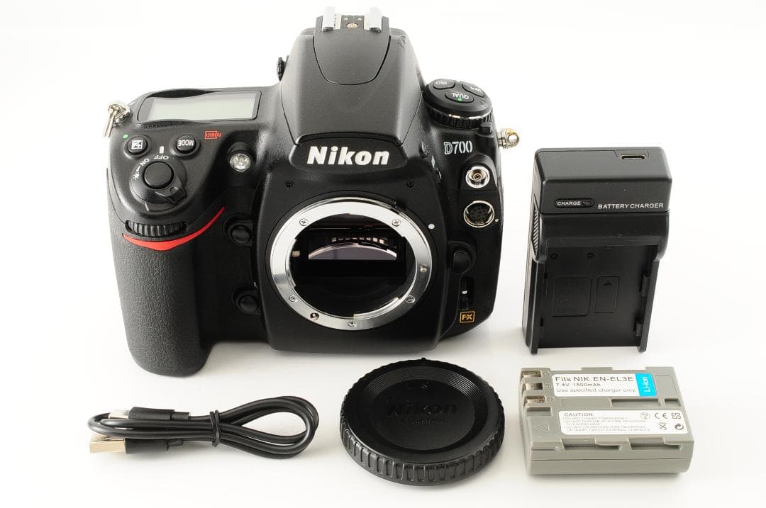 【美品】 ニコン Nikon D700 ボディ デジタル一眼レフカメラ #345