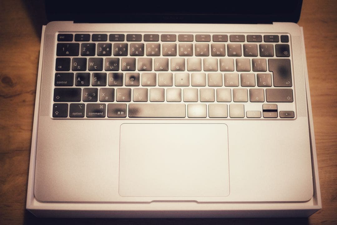 MacBook Air M1 16GB / 256GB スペースグレイ JIS