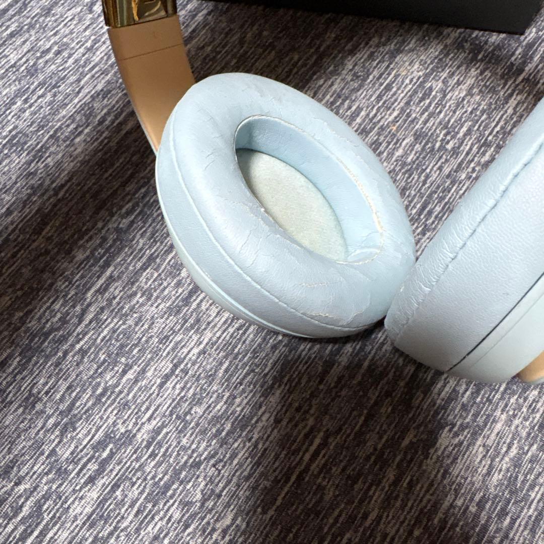 Beats ワイヤレスヘッドホン ライトブルー ケース付き