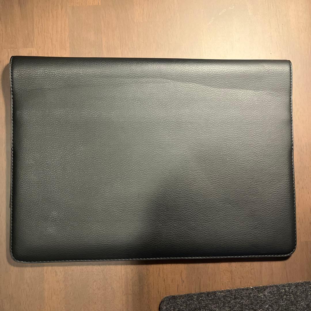 von Holzhausen MacBook Pro14インチPortfolio
