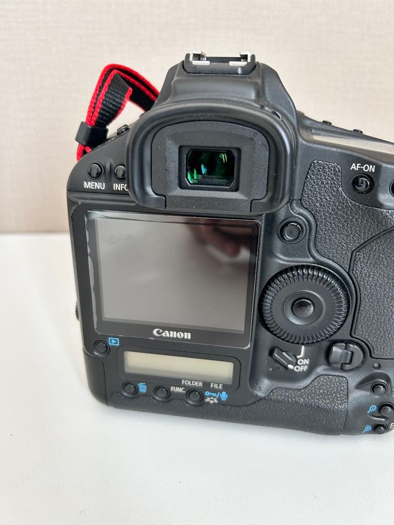 Canon EOS-1D Mark III デジタル一眼レフ