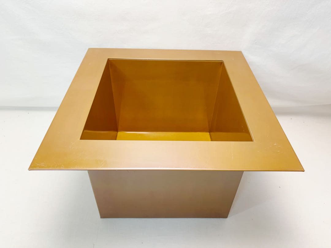 未使用 茶道具 炉壇 利休炉壇 黒真塗 唐松蒔絵 炉縁 2点セット 茶道 囲炉裏