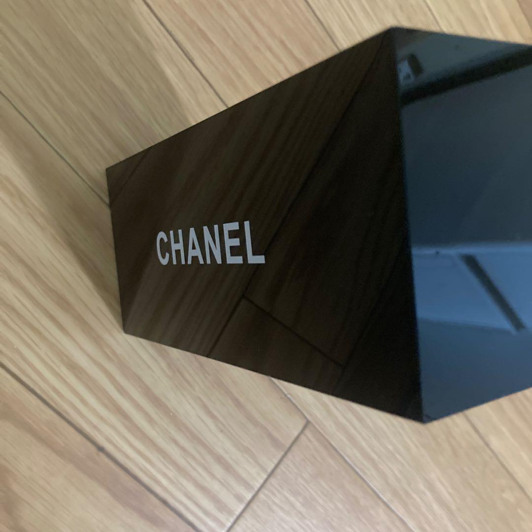 CHANEL ブラック収納ボックス 3仕切り　コスメスタンド