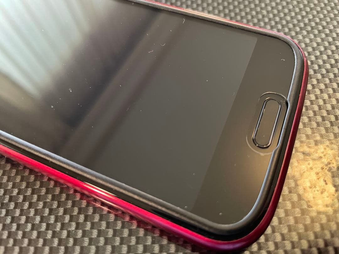 ゴク美USED docomo らくらくスマートフォンF-52Bローズレッド
