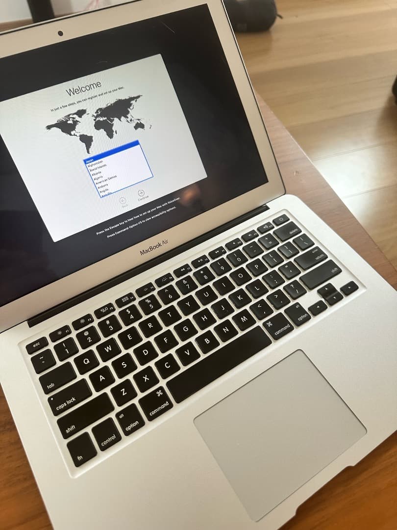 MacBook Air 13inch（2012）バッテリー交換済 2016/10