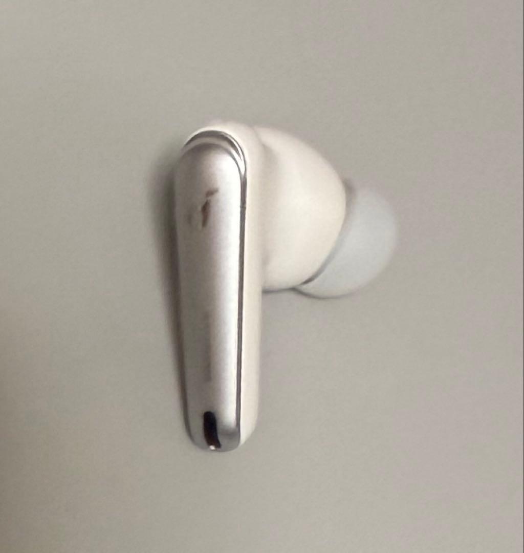 ワイヤレスイヤホン　Anker Liberty 4 NC