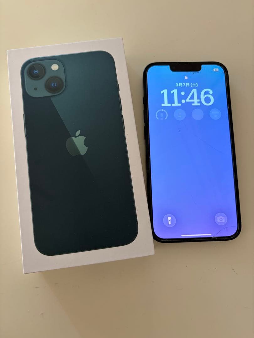 iPhone13 128GB SIMフリー バッテリー89% 箱付き